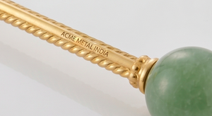 Juego de cubiertos de acero inoxidable con baño PVD en oro mate y piedra de jade verde natural para cenas festivas, banquetes de hotel y fiestas. - Product Image 2