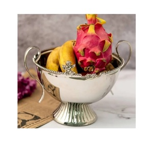 Bol de service au design fantastique en aluminium, couleur or et noir, pour fruits et chocolat, qualité exclusive - Product Image 3