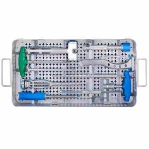 ชุดเครื่องมือผ่าตัดข้อเข่าสำหรับการผ่าตัดกระดูก พร้อมคู่มือการผ่าตัดและอุปกรณ์นำทางการเจาะสำหรับการสร้างใหม่เอ็นไขว้หน้า/หลัง (ACL/PCL) ของ Sports Medicine โดย Grip Surgical - Product Image 5