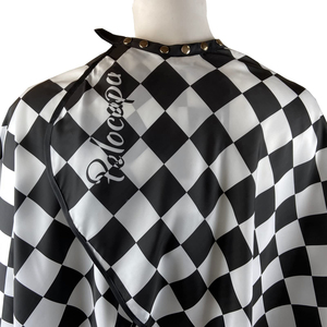 ผ้าคลุมตัดผมแบบกันน้ำสำหรับร้านตัดผม พร้อมปุ่มกระดุมปิด  ออกแบบลายพิมพ์โลโก้ร้านตัดผมตามสั่ง ผลิตจากโพลีเอสเตอร์ ขายส่ง - Product Image 4