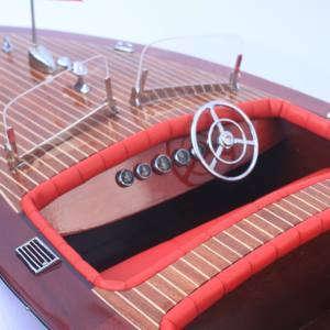 CHRIS CRAFT BARREL BACK 1940 - Bateau à moteur américain - Modèle en bois artisanal de bateau à moteur américain - Product Image 4