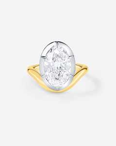 Bague de fiançailles ovale en or massif 14 carats avec diamant de laboratoire serti à griffes géorgiennes ondulées, style minimaliste, pour femme, idéale pour demande en mariage ou anniversaire - Product Image 1