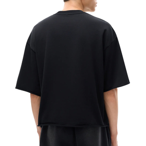 เสื้อยืดแขนยาวทรงโอเวอร์ไซส์สีดำสำหรับผู้ชาย คอกลม ผ้าถัก สีพื้น ดีไซน์เรียบง่าย ใส่สบาย ผ้าฝ้าย 100% น้ำหนัก 220 กรัม ย้อมสีพื้น - Product Image 5