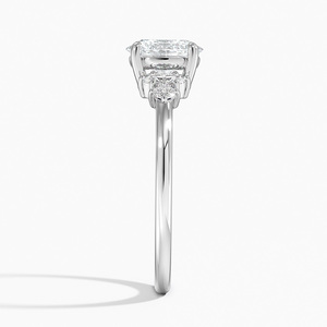 Anillo BOJ 0153 con Corte Ovalado, Plata 925, Engaste de Puntas Tipo Espejo, Anillo Solitario con Diamante de 2ct, Color D, VVS1, Moissanita GRA, Precio Bajo en Oferta - Product Image 3