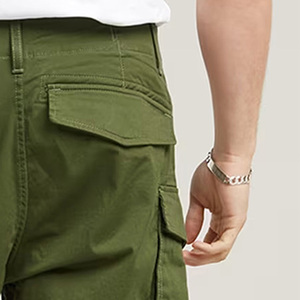 Shorts cargo sportifs pour homme, vert olive, taille mi-haute, 100% coton, style bermuda décontracté, séchage rapide, avec poches et fermeture éclair - Product Image 3
