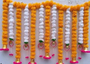 Guirlande de fleurs artificielles de jasmin et de marguerites indiennes pour décoration de mariage traditionnelle, toran suspendu pour toile de fond - Vente en gros - Product Image 2
