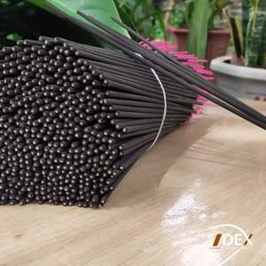 Varillas de incienso crudas negras de carbón Agarbattis con ingredientes naturales hechos de VDEX Vietnam - Product Image 2