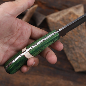 Couteau de chasse et de camping à lame fixe en acier 1095, manche en bois Pakka, lame pleine longueur, couteau personnalisé OEM/ODM avec étui en cuir - Product Image 2