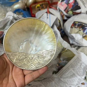 Premium 10cm <b>Round</b> MOP Trinket <b>Tray</b> with Gold Plated Fish Design for Luxury <b>Table</b> Setting and Jewelry Display - Product Image 5