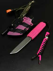 Couteau de camping rose en acier inoxydable, lame droite à pointe clip, manche en paracorde rose - Product Image 2