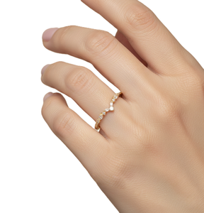 Anillo de Boda Apilable Minimalista con Banda Curva de Oro Sólido 9K/10K/14K con Diamantes de Laboratorio Marquise y Redondos de Claridad DEF Color VS VVS - Product Image 5