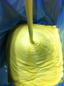 Sustituto de Mantequilla a Base de Aceite de Palma, Sin Lácteos, Bajo en Grasa, Certificado Halal, Esterilizado, Sin Sal, en Caja, Hecho en Malasia - Product Image 2