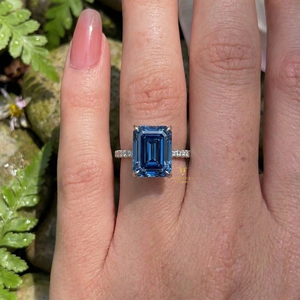 IGI Certified Lab Grown <b>Diamond</b> Engagement <b>Ring</b> Fancy Vivid Blue Emerald Cut CVD <b>Diamond</b> VVS Clarity 18K Gold Wedding <b>Ring</b> - Product Image 3