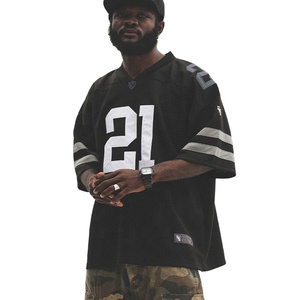 Camiseta Deportiva Personalizada de Alta Calidad para Hombre, 100% Poliéster, Cuello en V, Estilo Holgado, Conjuntos de Uniformes de Fútbol, Color y Logotipo Personalizables, Pedido Mínimo de 20 Conjuntos - Product Image 3