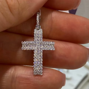 Colgante de cruz de diamantes en blanco y negro, plata de ley 925, colgante de cruz con moissanita, joyería hip hop, regalo para ella - Product Image 4