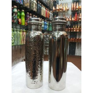 Ensemble de bouteilles d'eau en cuivre pur avec 2 verres, design imprimé en relief, boîte cadeau en velours de luxe, récipient en cuivre ayurvédique, bouteille en cuivre - Product Image 6