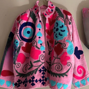 Veste en velours Suzani brodée florale avec sac Combo Veste cadeau de demoiselle d'honneur d'hiver et sac à motif floral - Product Image 3