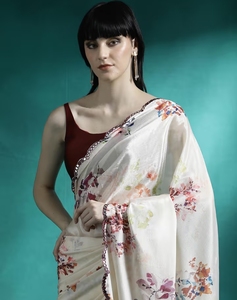 Sari de Seda Moderno y Elegante de Diseño KV con Blusa Sin Coser para Fiestas y Eventos - Product Image 1