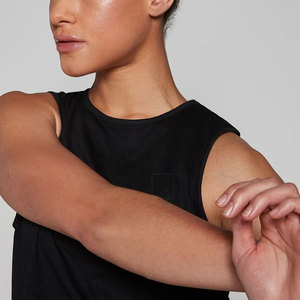 Top Deportivo Corto para Mujer, Diseño con Aberturas Laterales, Estampado Sólido, Cuello Redondo, Sin Mangas, para Entrenamiento y Ejercicio - Product Image 4