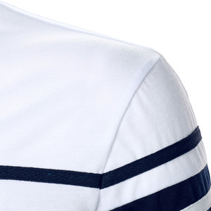 Chemise à rayures pour homme, manches courtes, coupe ajustée, bordure contrastée, décontractée, tricotée, bleu marine et blanc, design bicolore - Product Image 5