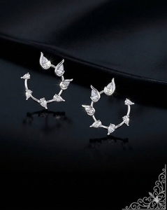 Pendientes de Aro con Diamantes Cultivados en Laboratorio en Forma de Pera, en Oro Blanco |   Fabricante de Joyería OEM ODM - Product Image 2