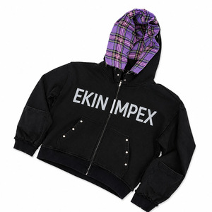 Sudadera con Capucha Unisex Negra Personalizada de 450 Gsm, Doble Capa, Felpa Francesa, Lavada con Ácido, Efecto Desteñido, Logotipo Serigrafiado, 100% Algodón - Product Image 1