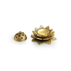 เตาเผาธูปทองเหลืองแท้ ExclusiveLane Lotus รุ่น Pure Brass Dhoop Dani  งานแฮนด์เมด สำหรับบ้าน วัด พุทธศาสนา และการทำสมาธิ - Product Image 5