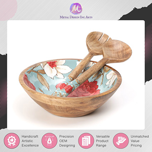 Accessoires de cuisine de qualité 100 % fiables, ensemble bol et cuillère en bois de manguier émaillé pour servir, provenant d'un vendeur indien de premier plan. - Product Image 4