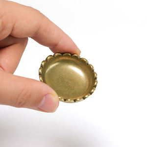 Plato para Incienso de Mármol con Borde Festoneado Modernista, Ecológico, Compacto, con Borde Floral, Porta Conos Aromáticos, Decoración para Sala de Estar - Product Image 2