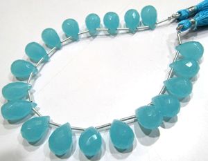 Perles Briolette Goutte d'Eau Facettées Bleues en Calcédoine Aqua 10x14mm, Pierres Précieuses de Haute Qualité pour la Fabrication de Bijoux, Fil de 8 Pouces - Product Image 1