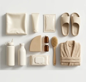 Kit complet d'accessoires pour chambre d'hôtel avec articles de toilette, peigne, kit dentaire, pantoufles et essentiels de salle de bain – Vente en gros - Product Image 4