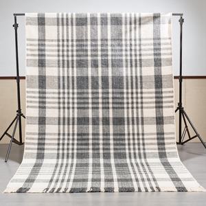 Alfombra Moderna Hecha a Mano de Lana |   Alfombra de Lana Tejida a Mano con Patrón Abstracto y Flecos para Sala de Estar y Dormitorio - Product Image 5