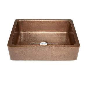 Fregadero de cocina de cobre artesanal duradero con acabado de pátina antigua y tazón profundo para interiores de cocina modernos y rústicos - Product Image 1