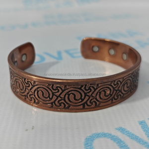 Bracelet magnétique en cuivre artisanal, aimant puissant, accessoire pour la guérison spirituelle, l'équilibre énergétique et le yoga - Product Image 6