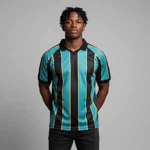 ชุดเสื้อฟุตบอลผู้ชายคุณภาพสูงสั่งทำพิเศษ 100% โพลีเอสเตอร์ ออกแบบลายแบบซับลิเมชั่น ระบายอากาศได้ดี แห้งเร็ว พร้อมโลโก้สั่งทำ - Product Image 3
