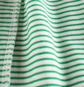 Camiseta de Algodón Orgánico a Rayas, Duradera y de Alta Calidad para el Verano, para Minoristas del Reino Unido y Europa - Product Image 5
