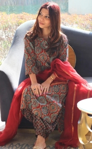 Conjunto de Salwar Kameez de Viscosa para Mujer KV, de Secado Rápido y Sin Arrugas - Product Image 4