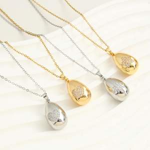 Collier pendentif en or 18 carats avec micro-incrustations de zircon en forme de cœur, design rétro, plaqué cuivre, pendentifs fins, charmes, vente chaude transfrontalière - Product Image 1