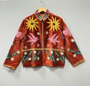 Chaqueta de Terciopelo Bordada con Cuello Mandarín, Manga Larga, Patrón Floral, Bordado a Mano, Cálida, Informal, para Otoño - Product Image 1