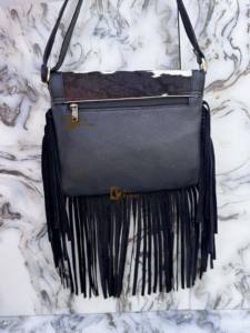 Nouveau sac à main à franges fait main par un designer, style bohème, vintage, léger et compact pour femmes - Product Image 4