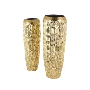 Jarrón de flores de metal de hierro de lujo, elegante adorno floral para el espacio de vida. - Product Image 2