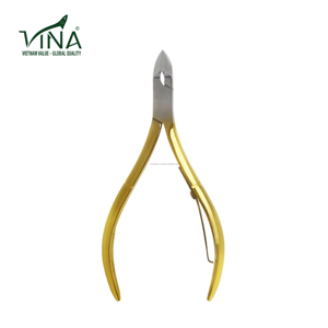 Pince à ongles Safe Design VNN-20 Vina Carbon Steel Matte Gold Tool pour des coupes nettes - Product Image 2