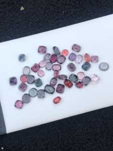 Spinelle naturelle de Birmanie, taille coussin, 20 carats, multicolore, non chauffée, pierre précieuse en vrac pour la fabrication de bijoux, certifiée par un tiers, vente en gros - Product Image 2