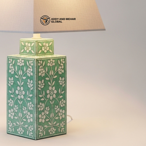 Lámpara de Mesa Rectangular Decorativa de Lujo con Incrustaciones de Hueso Verde Hechas a Mano, con Patrón Floral y Pantalla de Tela - Product Image 4