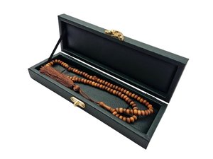 Tasbeeh de madera natural diseñado para la oración islámica diaria y el uso en Zikr. Tasbeeh de madera hecho a mano, diseñado para un uso suave y cómodo. - Product Image 3