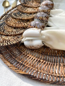 Anillo para Servilletas de Ratán con Forma de Conejo, Ecológico y Hecho a Mano, Ideal para Decoración de Mesa, Decoración del Hogar, Restaurantes, Cafés y Eventos - Product Image 3