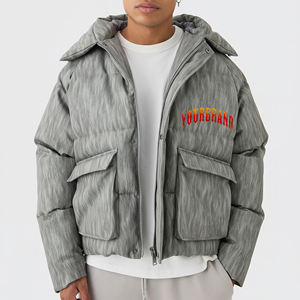 Chaqueta acolchada de algodón hecha a medida, talla grande, con logo impreso personalizado, estilo streetwear, corta y ligera para hombre. - Product Image 1