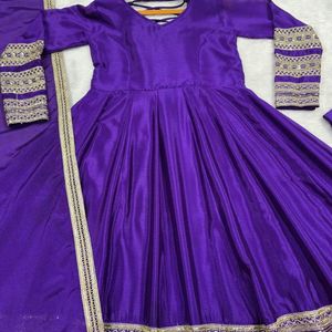 Salwar Kameez de Seda Morada para Mujer, Traje Tradicional Étnico Largo hasta el Suelo, para Bodas y Fiestas, Corte Regular, Elástico, India - Product Image 5