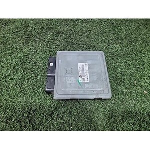 ECUs y Módulos de Computación Usados para Golf 03G906018FB - Product Image 3
