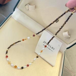 Collar con Hebilla de Lingote de Oro Retro de Alta Gama con Cuentas de Jade Verde, Estilo Chino Nuevo, Accesorio de Perlas Versátil y Moderno - Product Image 3